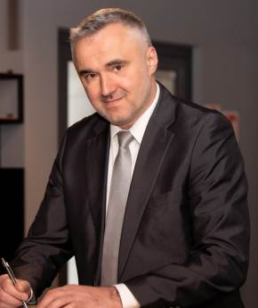 Sylwester PogorzelskiDyrektor Handlowy kom.: 507 039 554